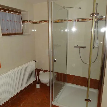 Apartment Haus *