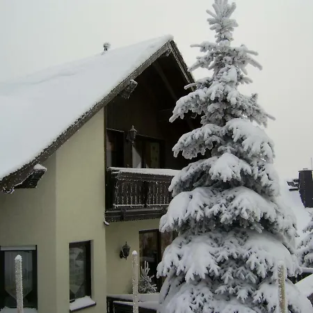 Apartment Haus *